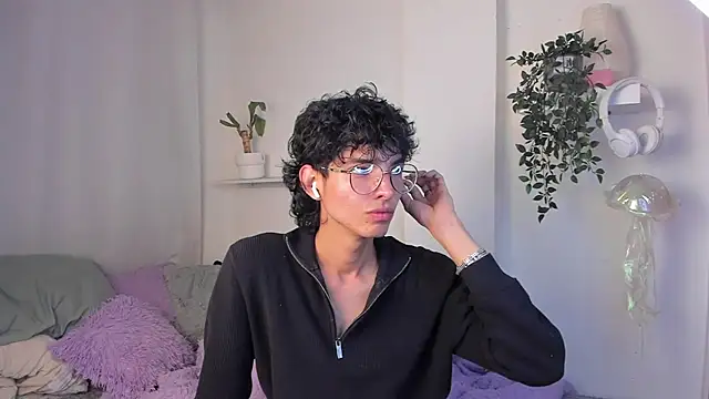 santy-kitty online show from 02-15-26, 11:58