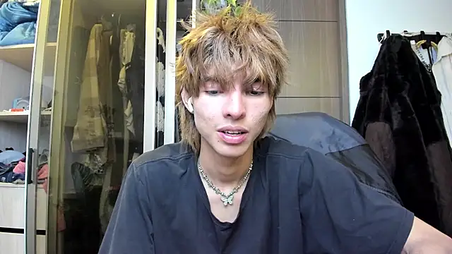 santy-kitty online show from 02-16-25, 07:26