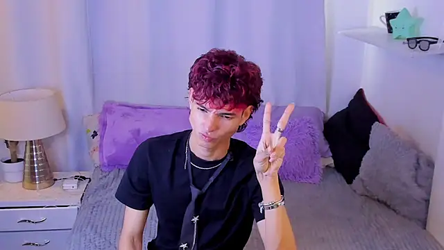 santy-kitty online show from 04-25-26, 10:40