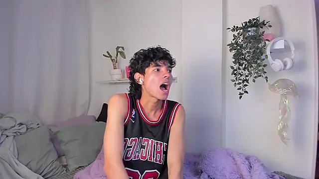 santy-kitty online show from 02-14-26, 01:39