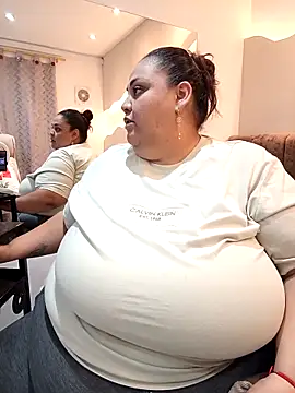 Alisson am online show from 03-12-26, 10:36