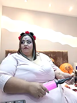 Alisson am online show from 10-31-25, 11:40