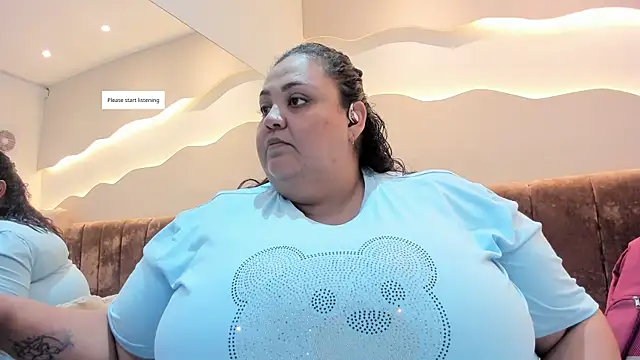 Snapshot of Alisson_am chatting on 04-22-26, 06:04 Alisson am online show from 04-22-26, 06:04
