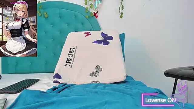 Snapshot of saskia_secret chatting on 02-24-25, 11:19 saskia secret online show from 02-24-25, 11:19