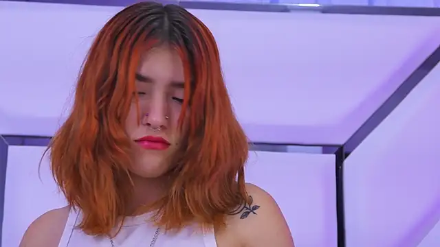 AlliciaKim online show from 03-09-26, 11:58