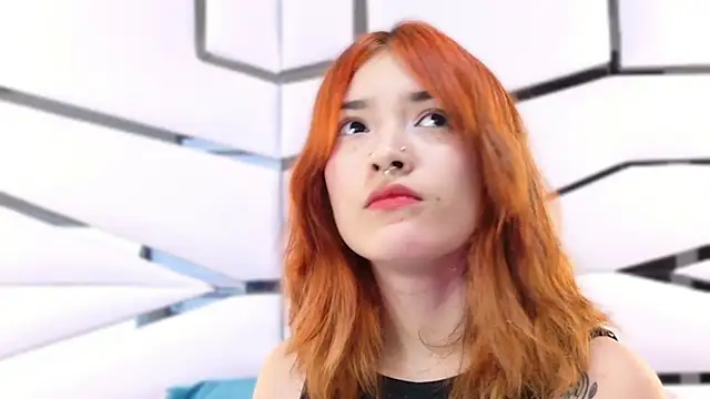 AlliciaKim online show from 01-09-26, 07:32