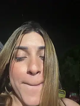 perlita05 online show from 02-15-26, 01:28