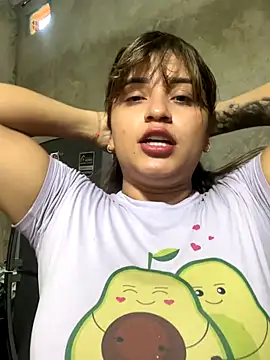 perlita05 online show from 11-08-25, 02:53