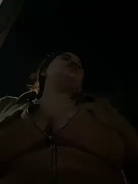 perlita05 online show from 03-23-25, 04:27