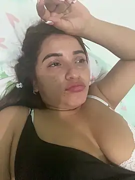 perlita05 online show from 03-19-25, 02:16