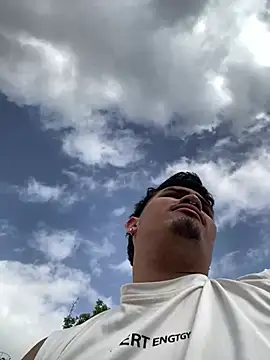 MatheoVelez online show from 04-22-26, 09:16