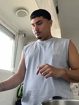 MatheoVelez online show from 02-02-26, 04:06