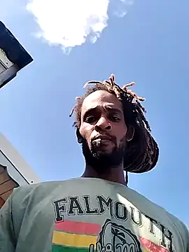 Snapshot of gwadaa9 chatting on 01-11-25, 06:01 gwadaa9 online show from 01-11-25, 06:01