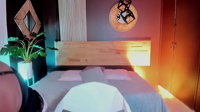 Annaa rosee online show from 02-15-26, 03:29