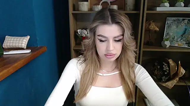 Your Jessy online show from 03-19-25, 01:40