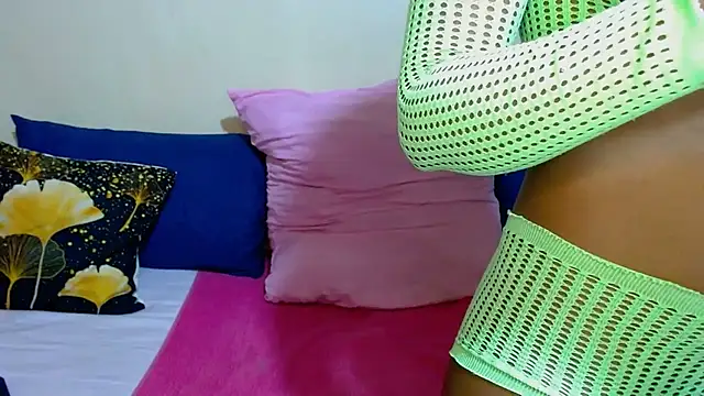 DiamondLuv29 online show from 10-24-25, 02:54