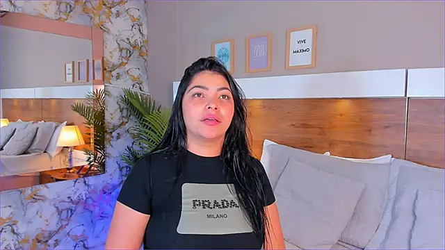 EmaBakker online show from 02-03-26, 07:02