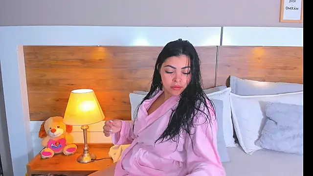 EmaBakker online show from 04-14-26, 10:09