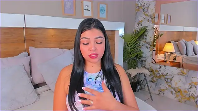 EmaBakker online show from 11-28-25, 11:32