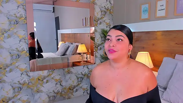 EmaBakker online show from 12-02-25, 11:23