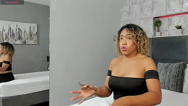 Lana-Gross online show from 10-06-25, 02:40