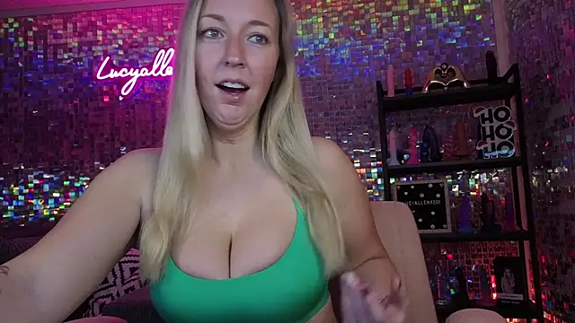 lucyallen4201 online show from 11-26-25, 12:05