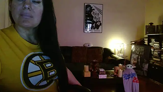 mandaloriangirls online show from 10-29-25, 03:44