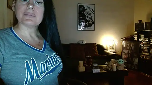 mandaloriangirls online show from 10-19-25, 05:16