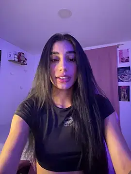 Snapshot of JulietaCheerr chatting on 05-28-26, 01:24 JulietaCheerr online show from 05-28-26, 01:24