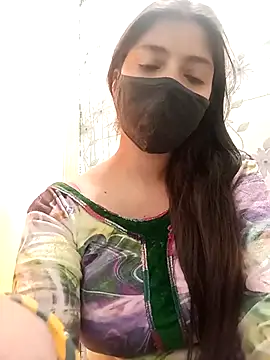 Snapshot of Mahi_Baby25 chatting on 03-05-26, 05:04 Mahi Baby25 online show from 03-05-26, 05:04