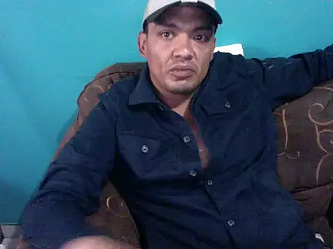 Snapshot of TUMORENO1 chatting on 10-05-25, 06:31 TUMORENO1 online show from 10-05-25, 06:31