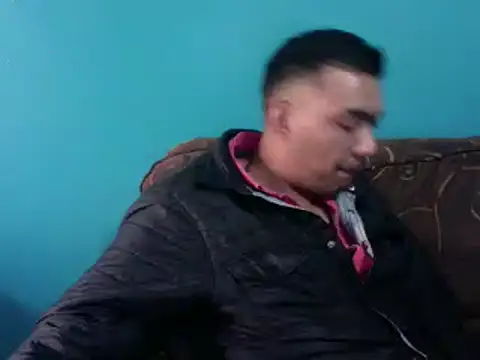 Snapshot of TUMORENO1 chatting on 02-17-25, 07:44 TUMORENO1 online show from 02-17-25, 07:44