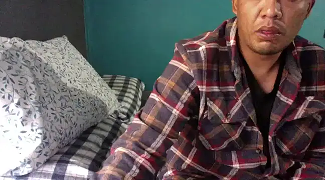 Snapshot of TUMORENO1 chatting on 12-12-24, 10:52 TUMORENO1 online show from 12-12-24, 10:52