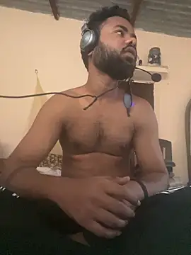 pura43 online show from 11-25-25, 05:41