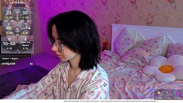 Nora Failure online show from 04-10-26, 12:23