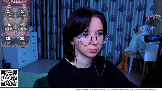 Snapshot of Nora_Failure chatting on 02-19-26, 02:03 Nora Failure online show from 02-19-26, 02:03