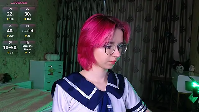 Snapshot of Nora_Failure chatting on 09-12-25, 10:04 Nora Failure online show from 09-12-25, 10:04