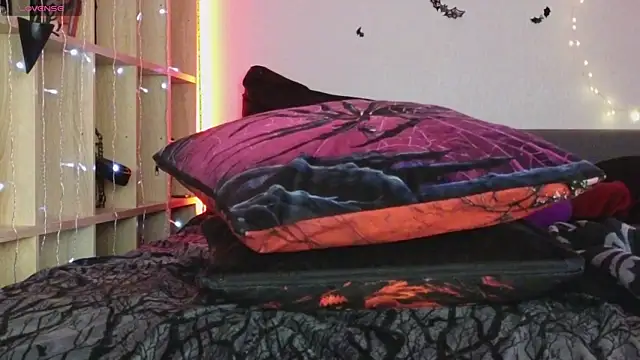Devil s bride online show from 07-04-26, 03:38