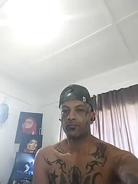 Daretodeviate online show from 12-04-25, 11:42