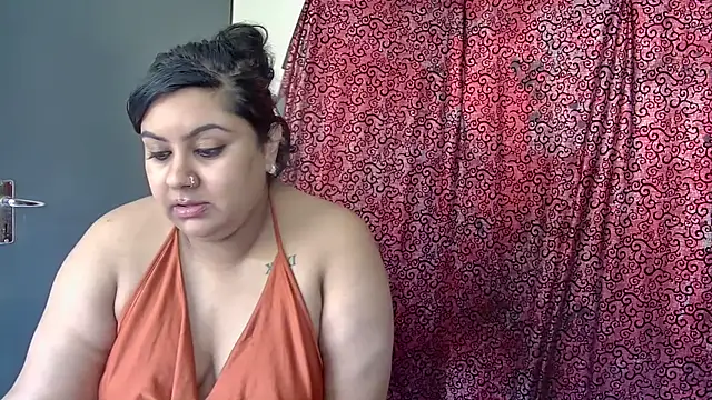 GoddessLorenaTheeSiren online show from 12-20-25, 07:55