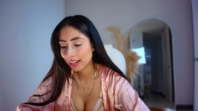 auroracaruso11 online show from 11-21-25, 09:36