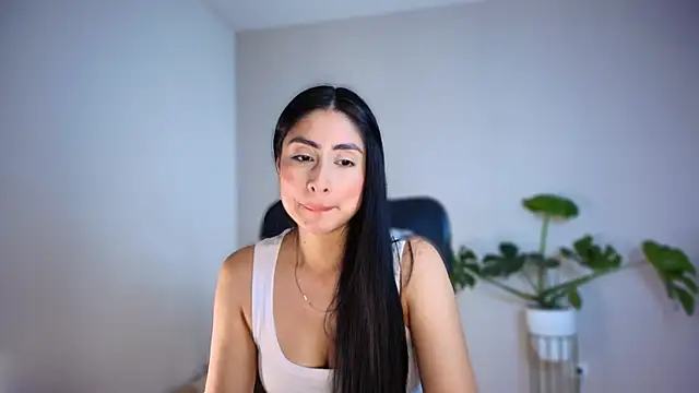 auroracaruso11 online show from 03-24-26, 08:20