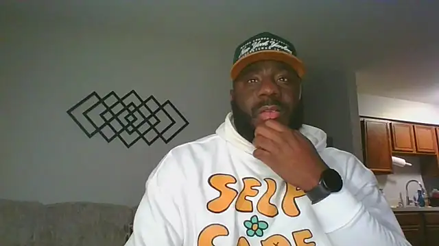 Stayinalive1992 online show from 12-19-25, 03:32