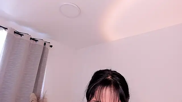 Snapshot of amelie_murphy_ chatting on 06-01-26, 01:44 amelie murphy online show from 06-01-26, 01:44