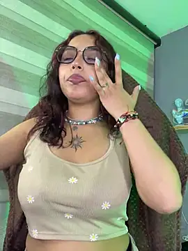 Liittleluaa  online show from 01-28-25, 11:49