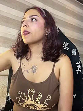 Liittleluaa  online show from 02-19-25, 03:16