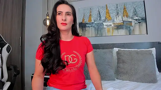 SaraGomez1 online show from 07-02-26, 03:40