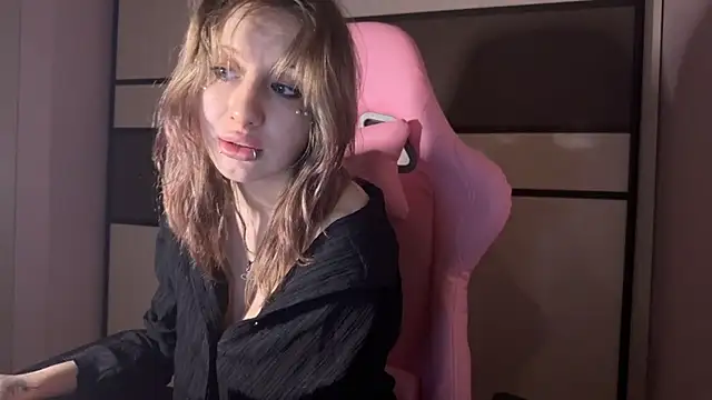 moundliicht1 online show from 01-08-26, 08:15