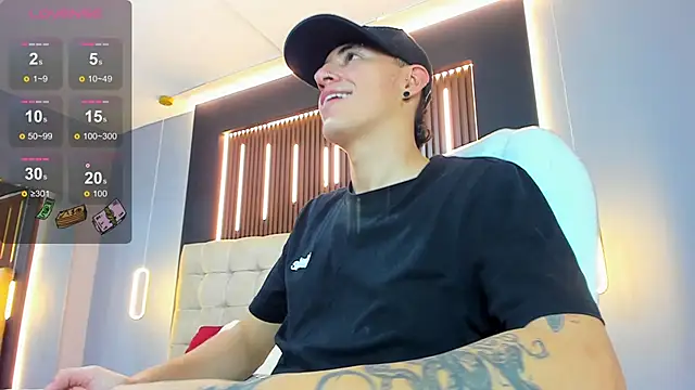 Lobo 17  online show from 03-15-26, 02:40