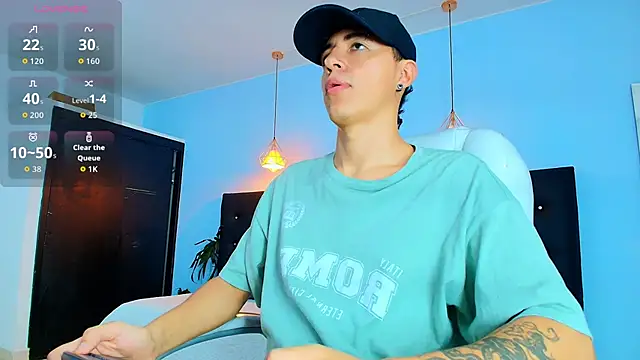 Lobo 17  online show from 09-28-25, 03:35